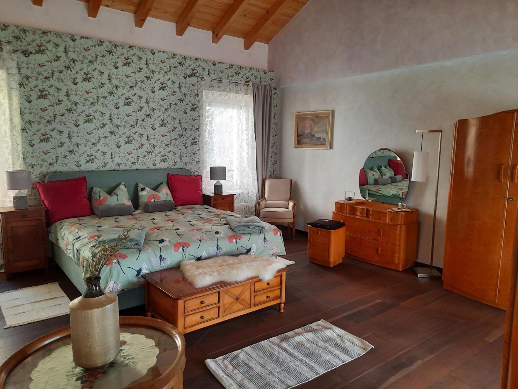 Romantico Palazzo Dei Ulivi Purasca Eksteriør billede